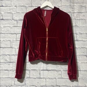 Fabletics Burgundy Velvet top